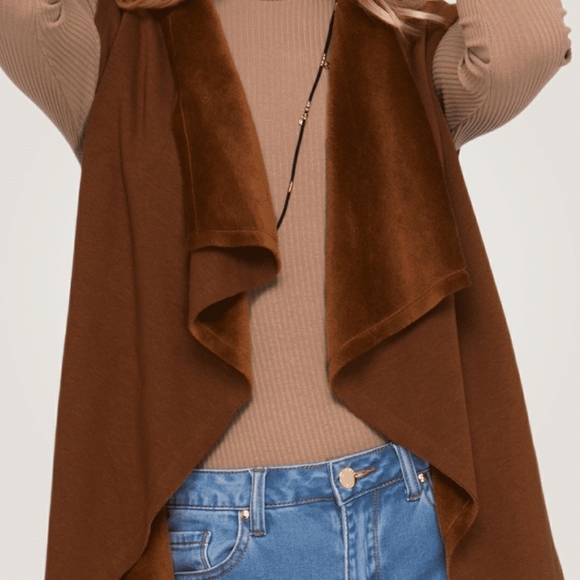 Very Berry Open Front Vest - Picture 3 of 5